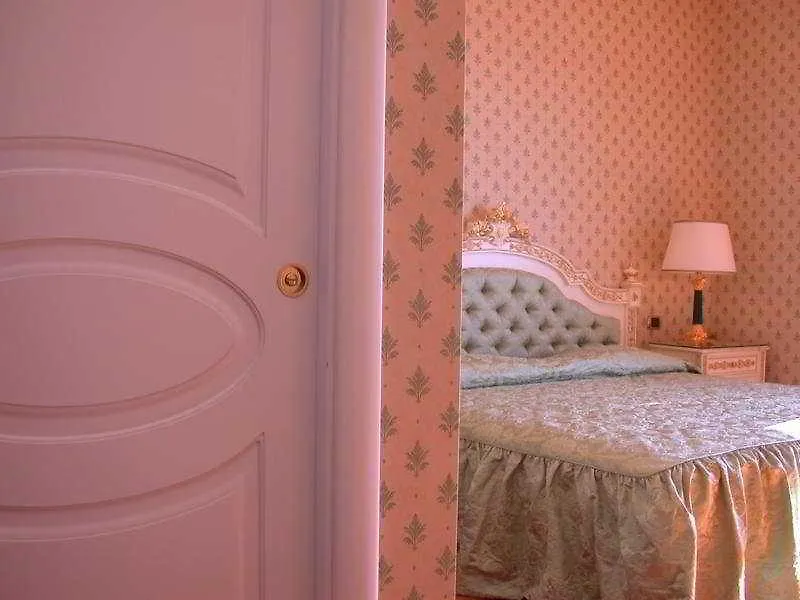 Hotel Villa Riis Taormina