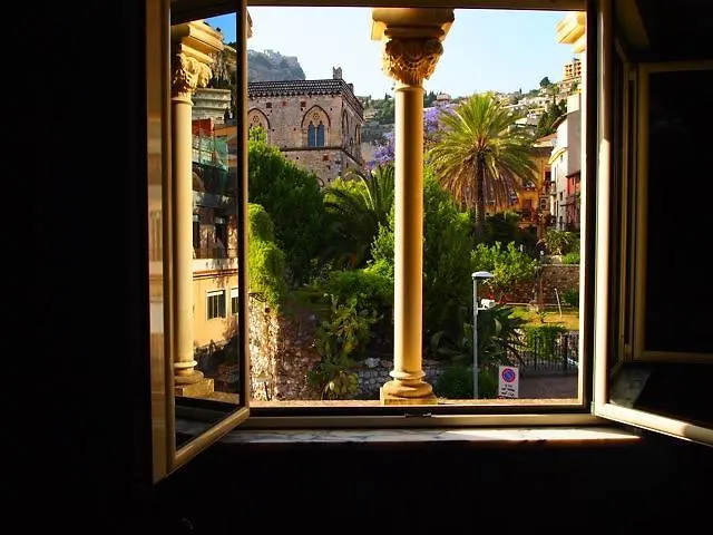 Hotel Villa Riis Taormina