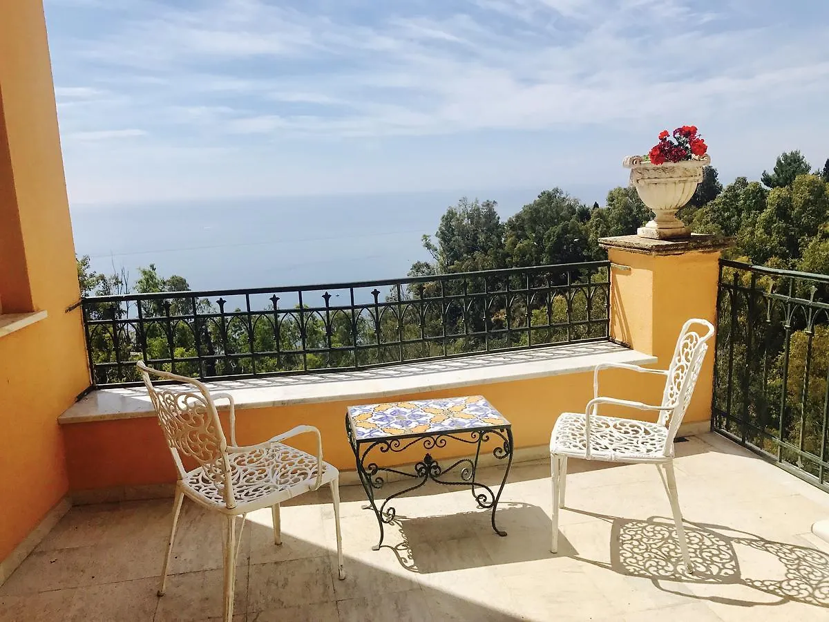 Hotel Villa Riis Taormina