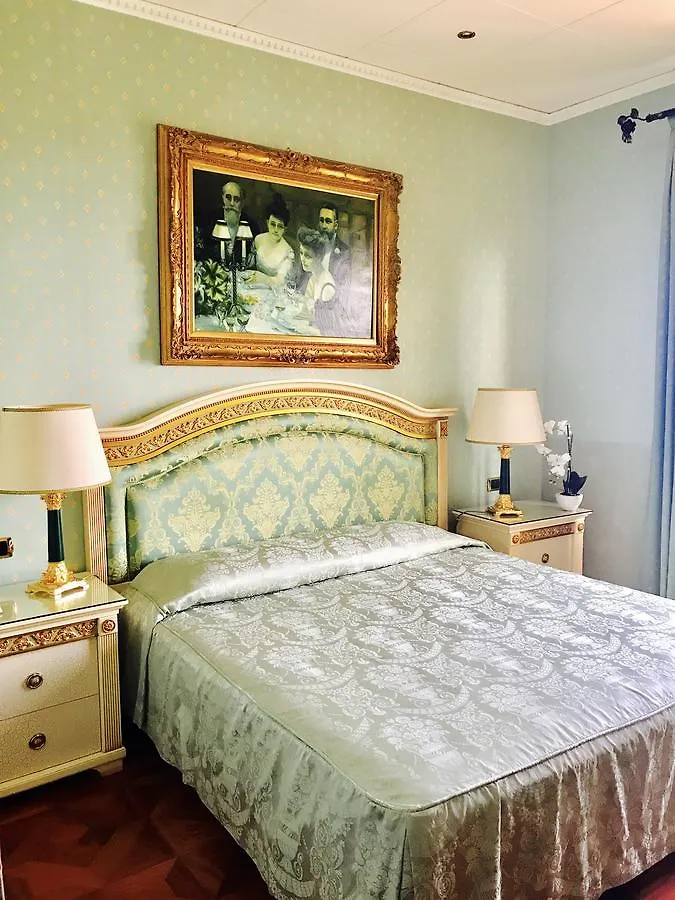 Hotel Villa Riis Taormina 4*,